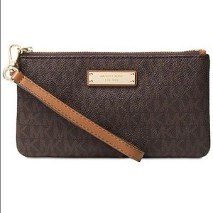 Michael Kors Wristlet